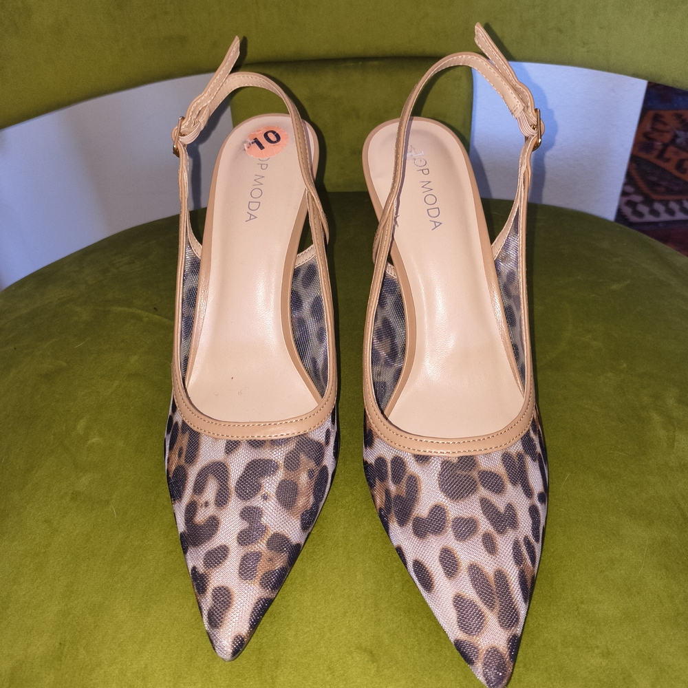 TOP Moda Leopard Print Slingback Heels